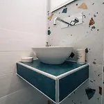 Meropi 3*